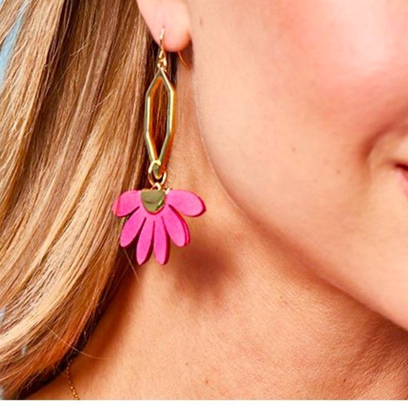Premier Designs Jewelry - Premier Designs Vegan Leather Gold Pink Flower Chandelier Earrings